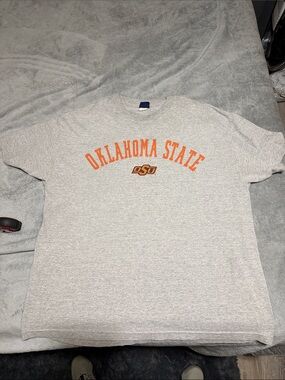 Vintage Oklahoma State University men’s XL Gray Tee